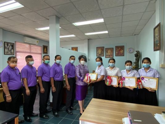 E1717704-DFB4-4CD2-B9C2-66D48093555F