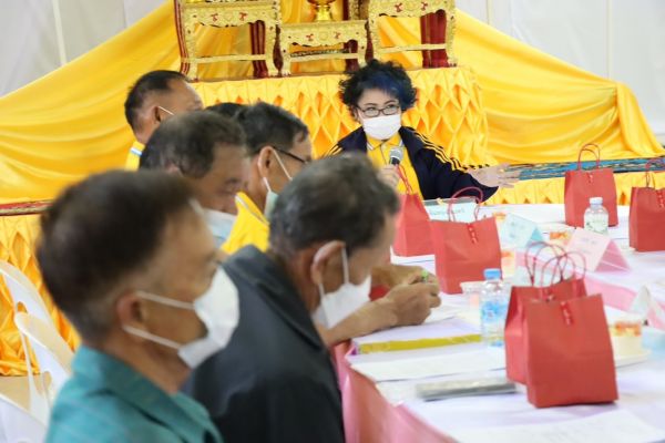 1A0A8263-27B6-4571-B488-A900415507EA