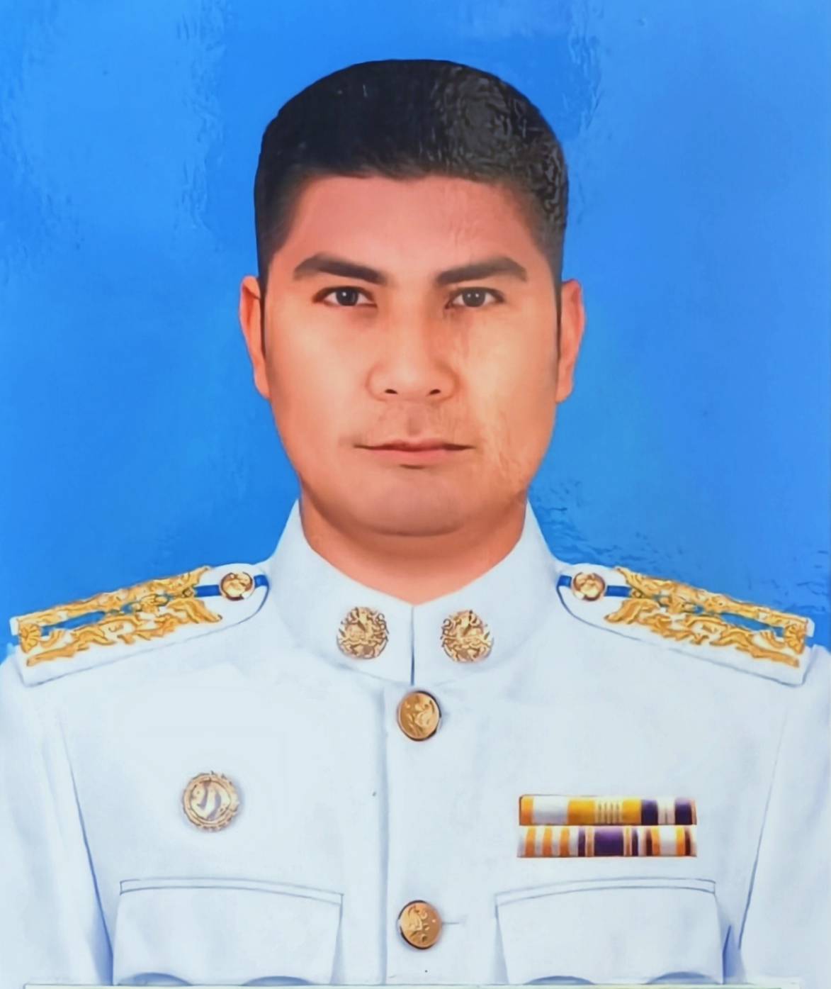 นายทศพล ประทุมพันธ์