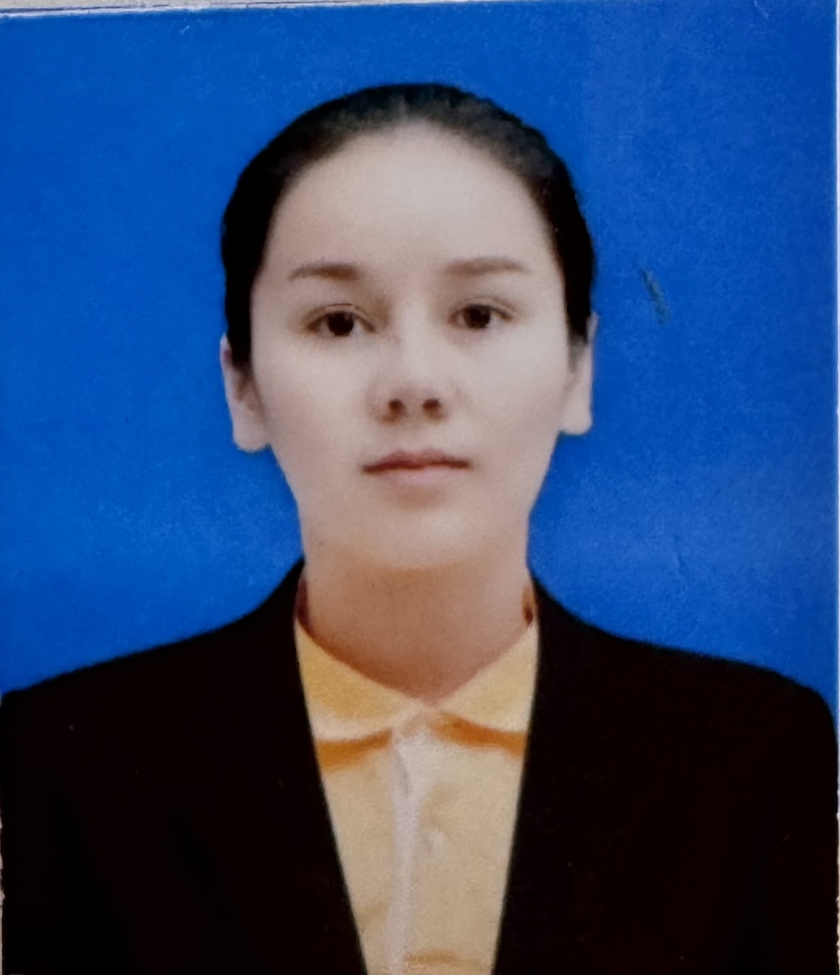 นางสาวปิยะพร โลบุญ