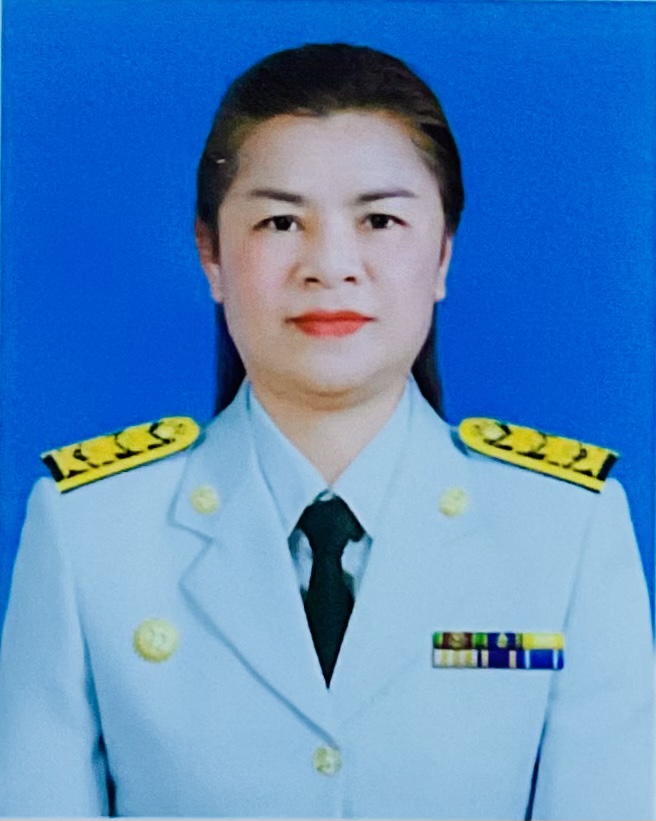 นางรัตนา จันทร์เต็ม